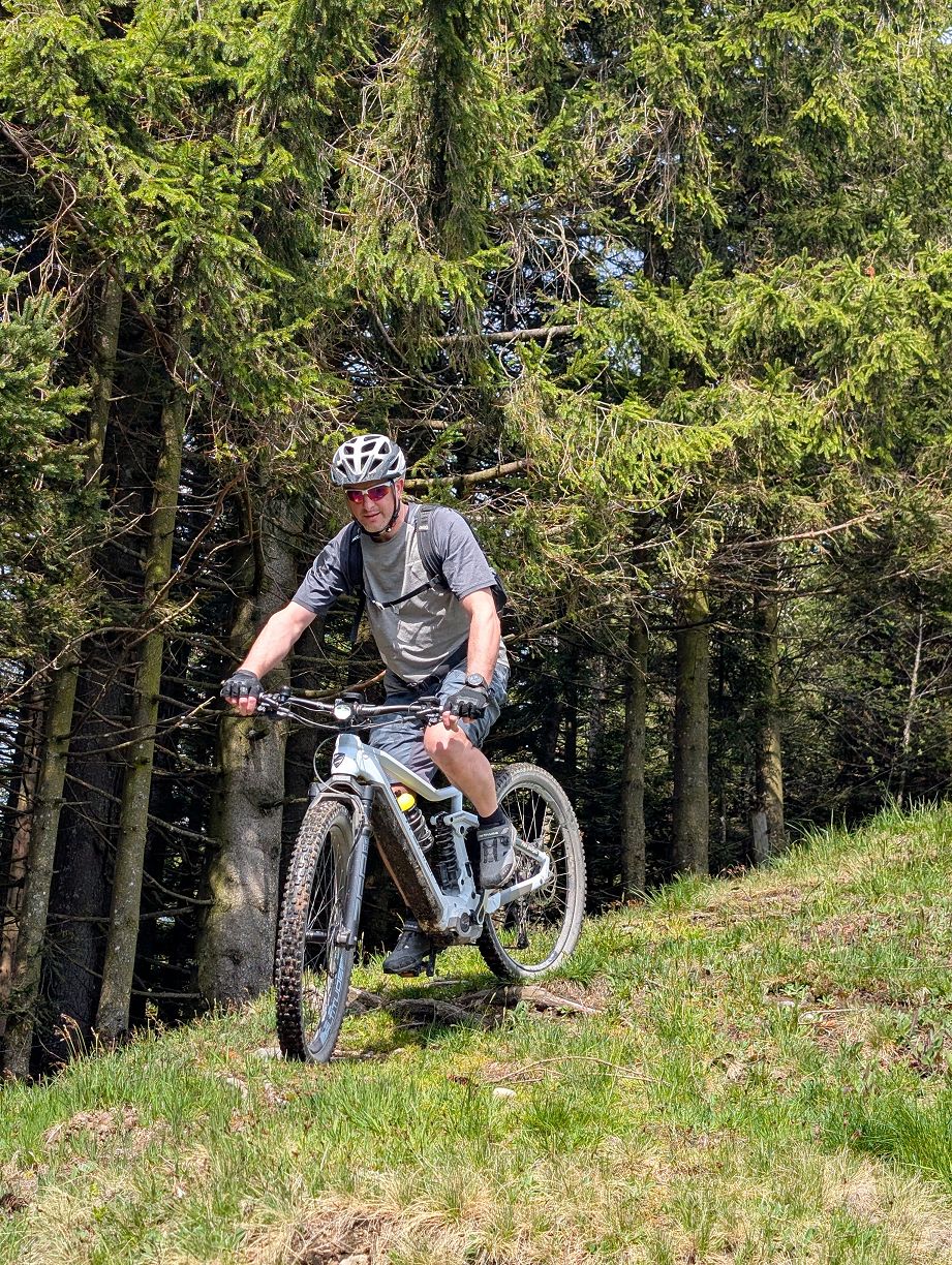 etwas Downhill