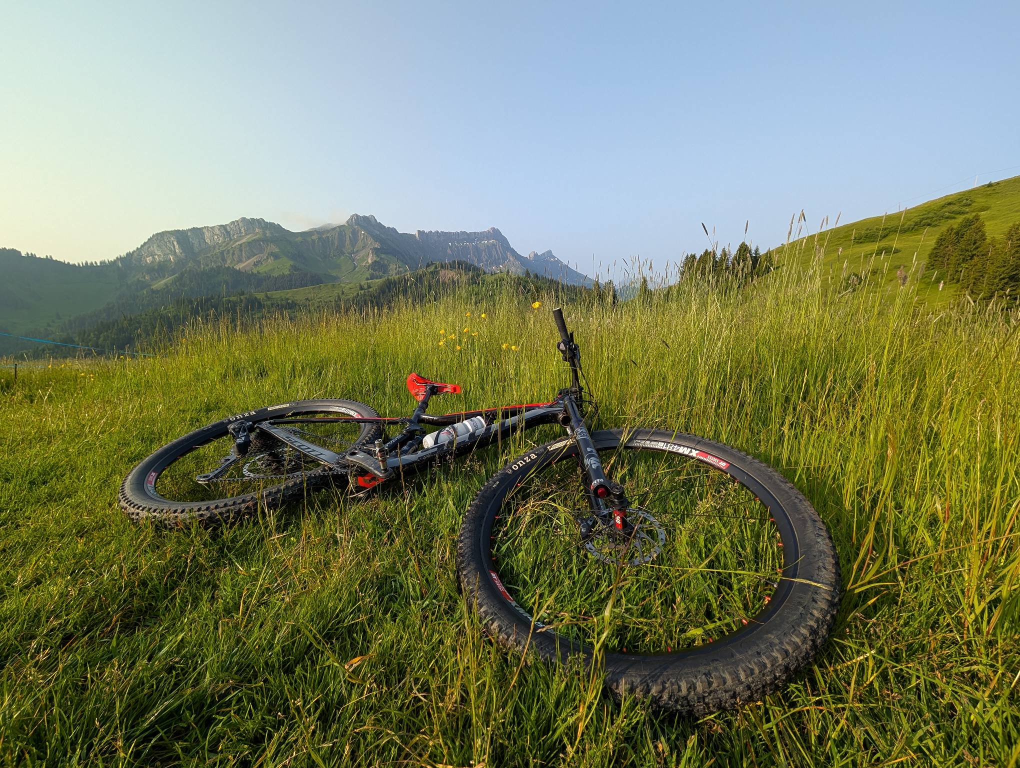 beim Hilferepass, die Schrattenfluh im Hintergund