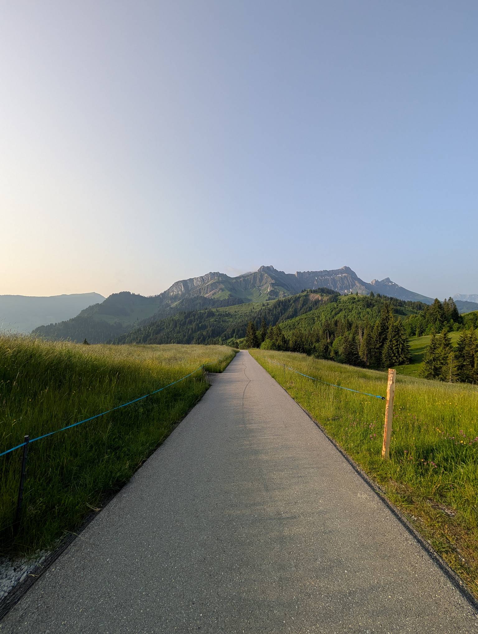 Road to Schrattenfluh ;-)